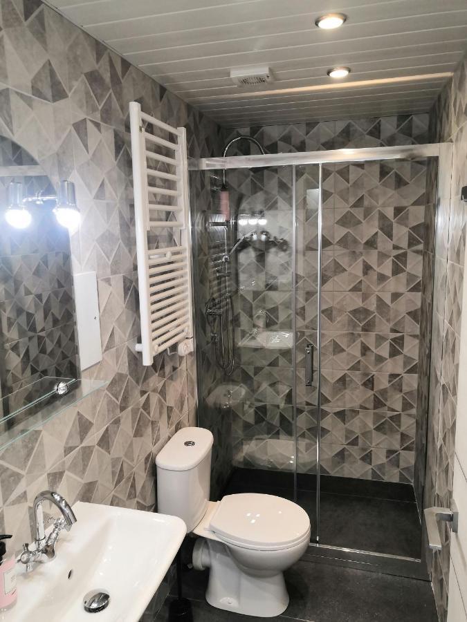 Asv Apartments بينيذا ذي مار المظهر الخارجي الصورة