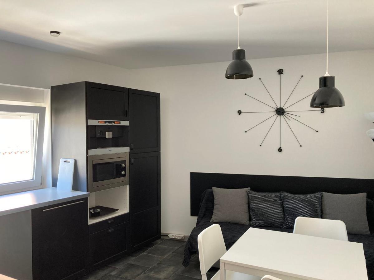 Asv Apartments بينيذا ذي مار المظهر الخارجي الصورة