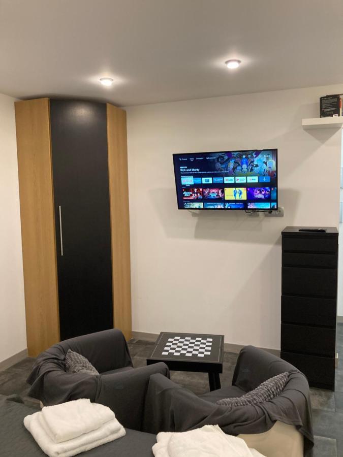 Asv Apartments بينيذا ذي مار المظهر الخارجي الصورة